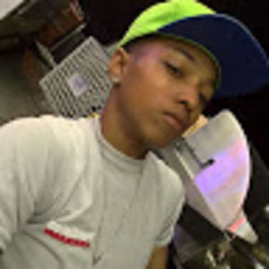 Meet your Posher, Yae